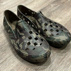 Vans Slip On - Size 9